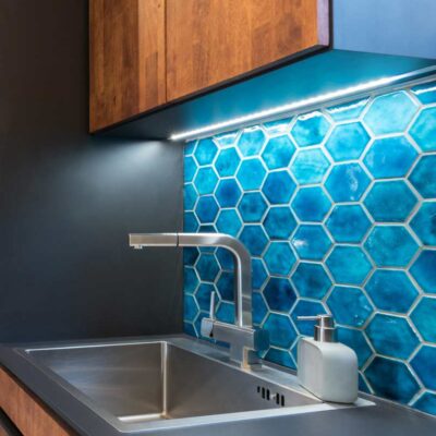 Kitchen backsplash - blue - hexagons - ceramic mosaic