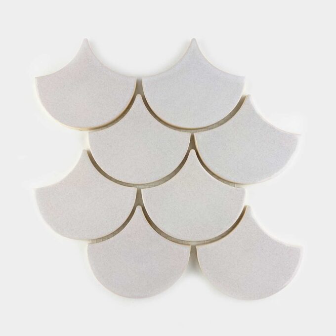Ceramic mosaic tile fish scale straciatella